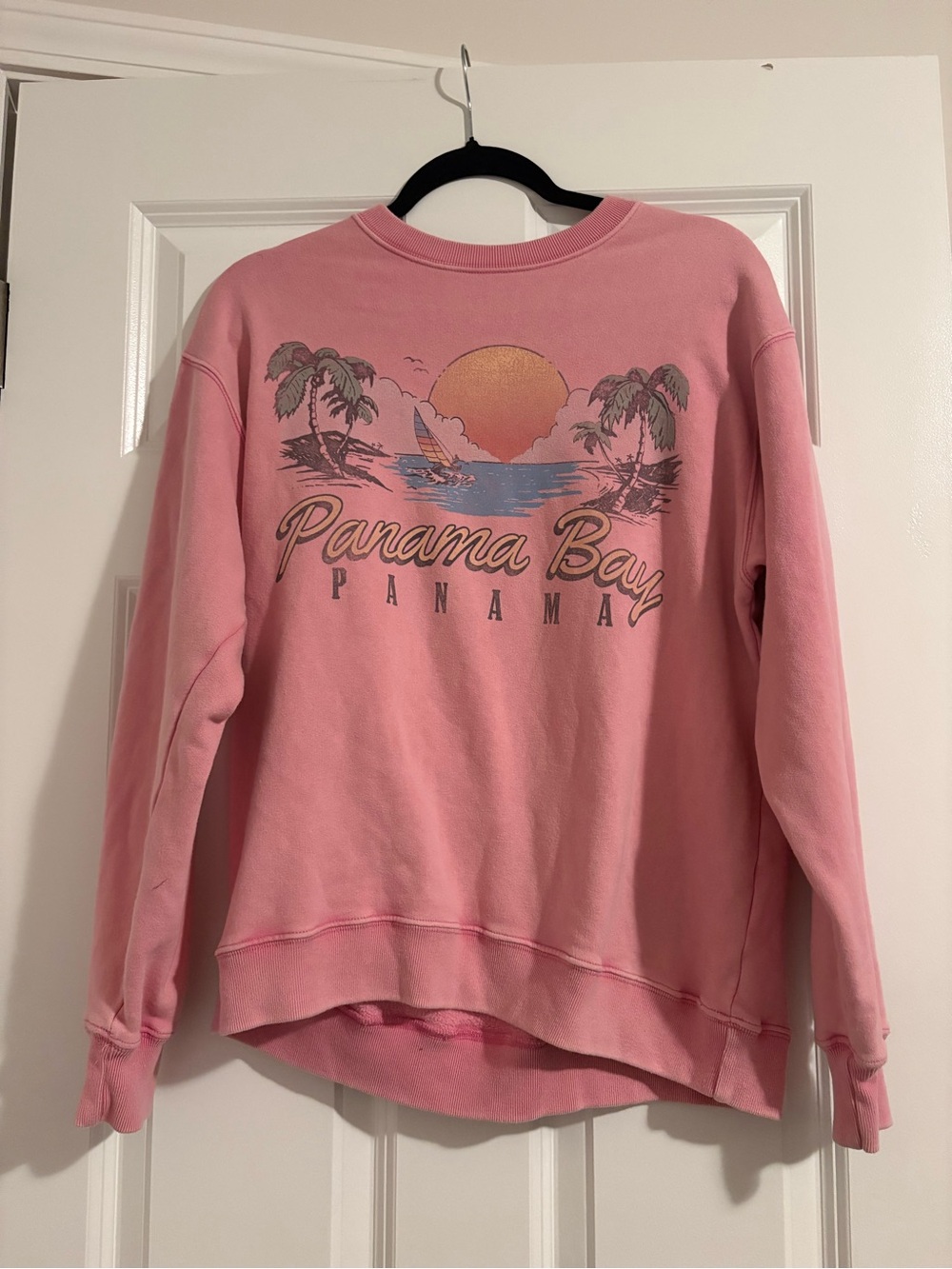 Hollister Pink "Panama Bay" Graphic Crewneck Sweatshirt